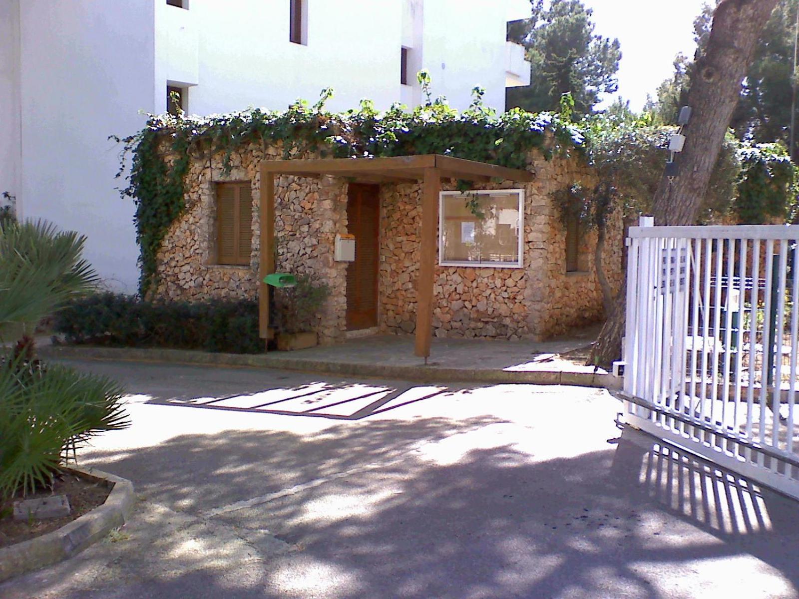 Apartment Waterfront 'maria'. Pool. Wifi Santanyi