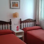 Waterfront Apartment \'Maria\'. Pool. Wifi