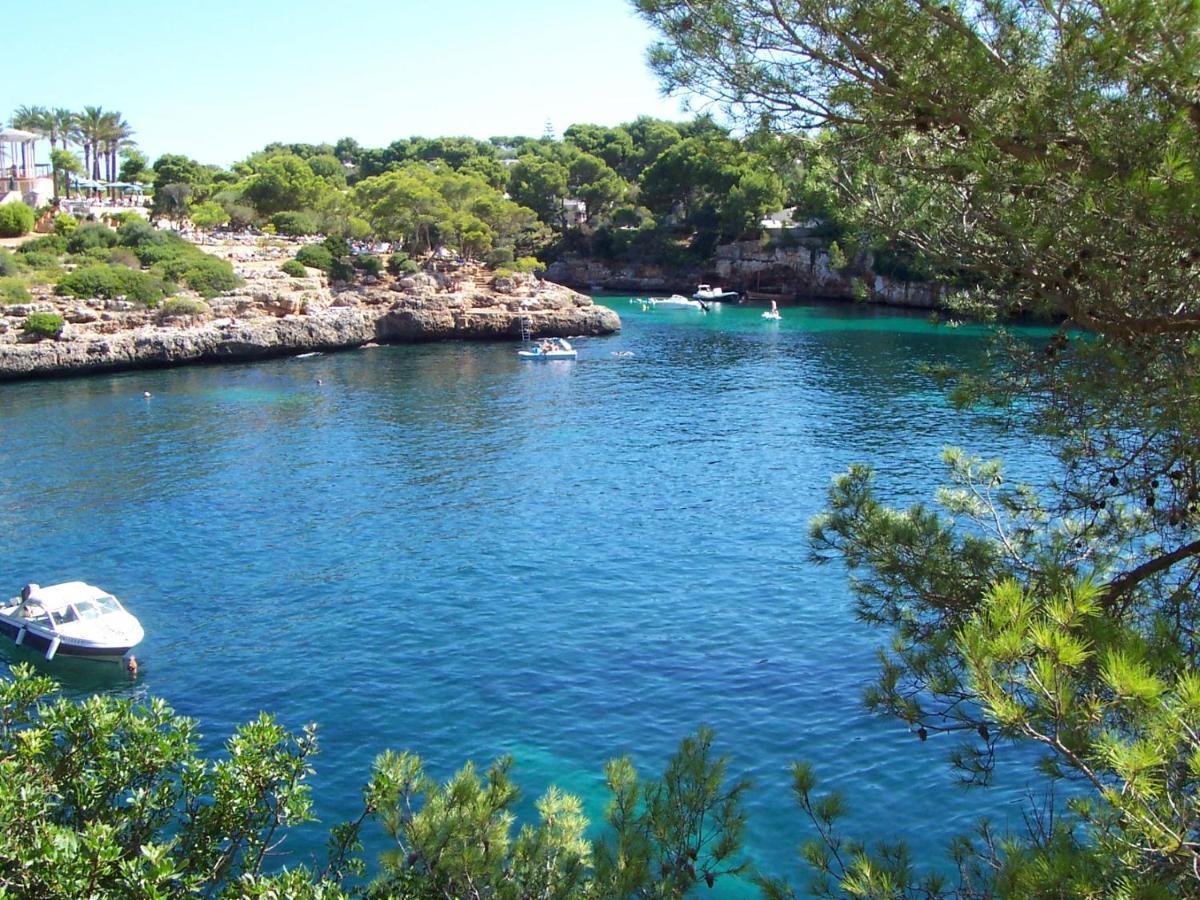 Apartment Waterfront 'maria'. Pool. Wifi *